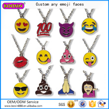 Guangzhou Manufacturer Wholesale Fashionable Compass Keychain Fashion Emoji Charm Keychain